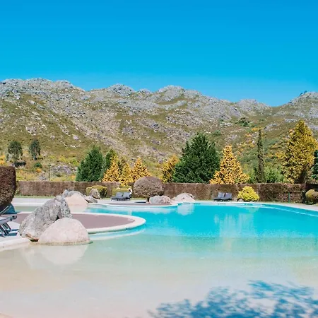 Just Like - Number 8 Em Quinta Mineirinhas Vila Nova de Cerveira