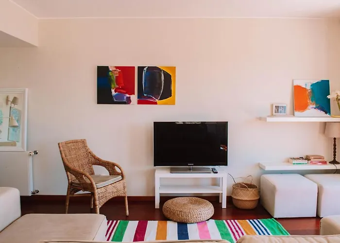 Just Like - Number 8 Em Quinta Mineirinhas Vila Nova de Cerveira